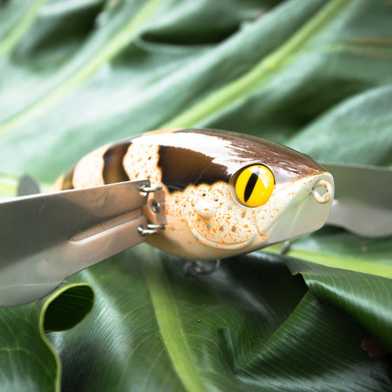 JACKALL MEGA POMPADOUR 120MM 57GRM SURFACE LURE [COLOUR:BROWN LIZARD]